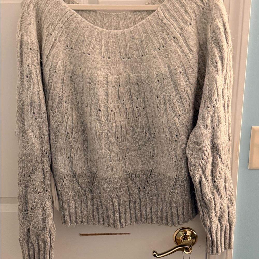 White House Black Market Heather Gray Textured Sweater